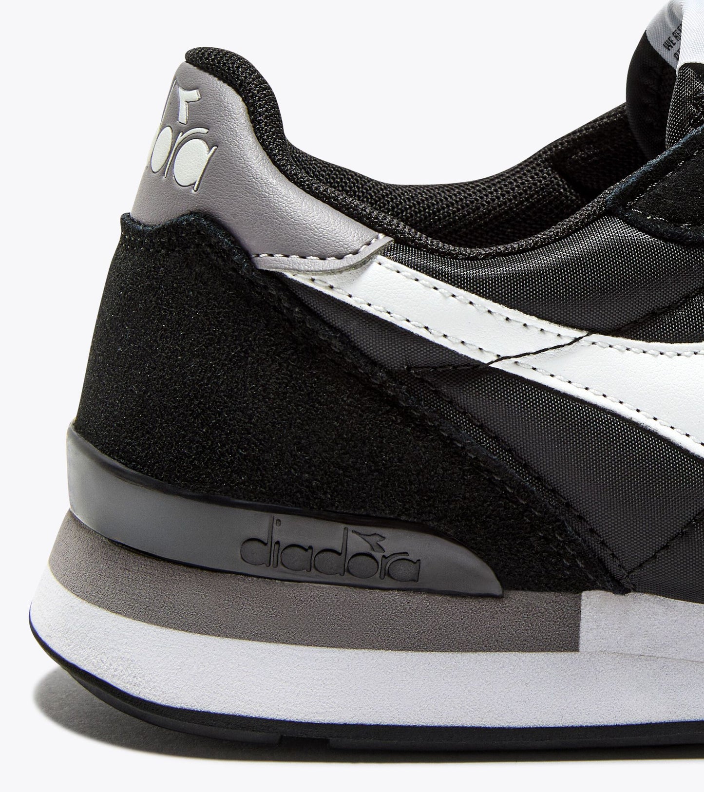 Diadora Camaro Trainers Black/Black