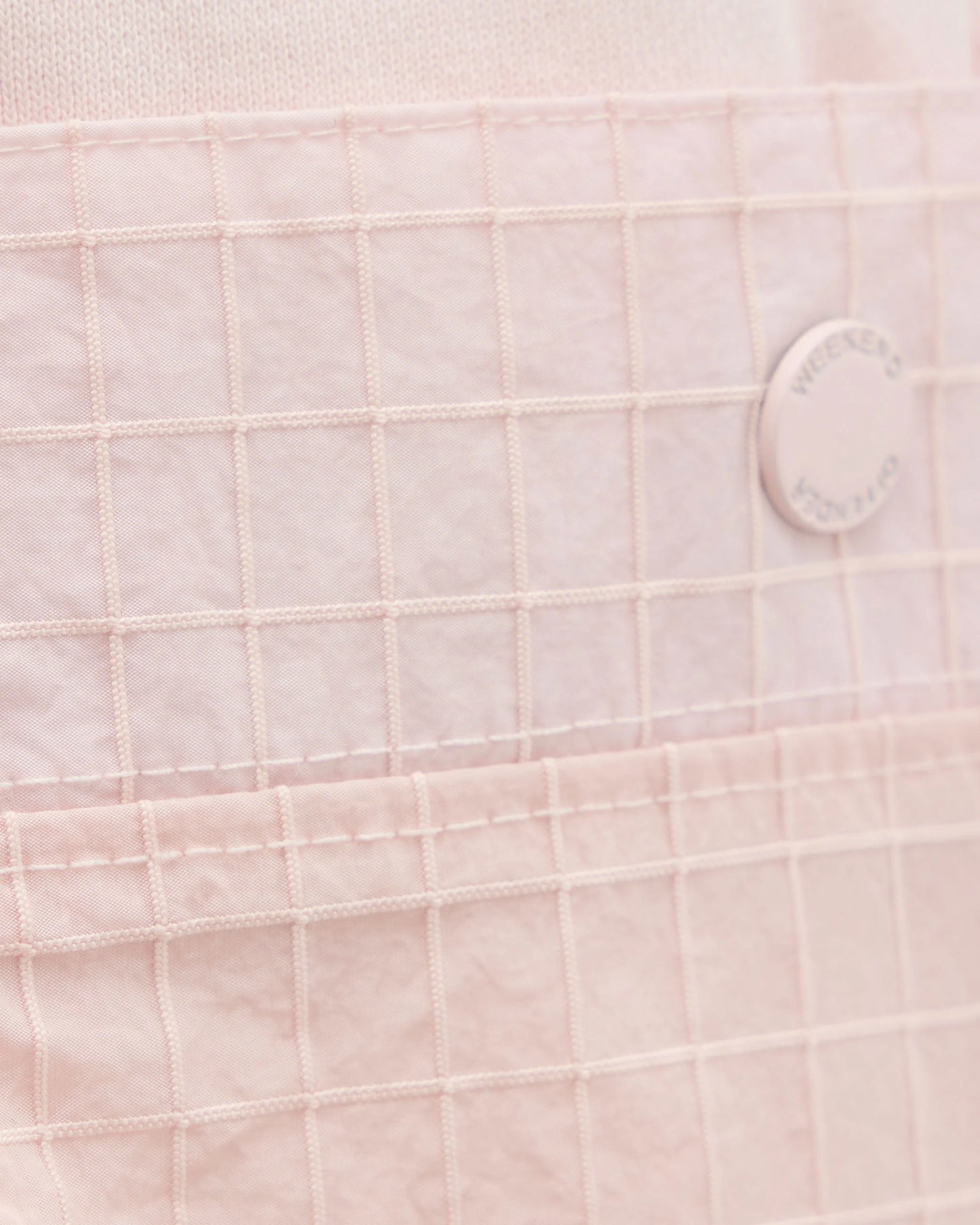 Weekend Offender Chiyoda Short Soft Pink