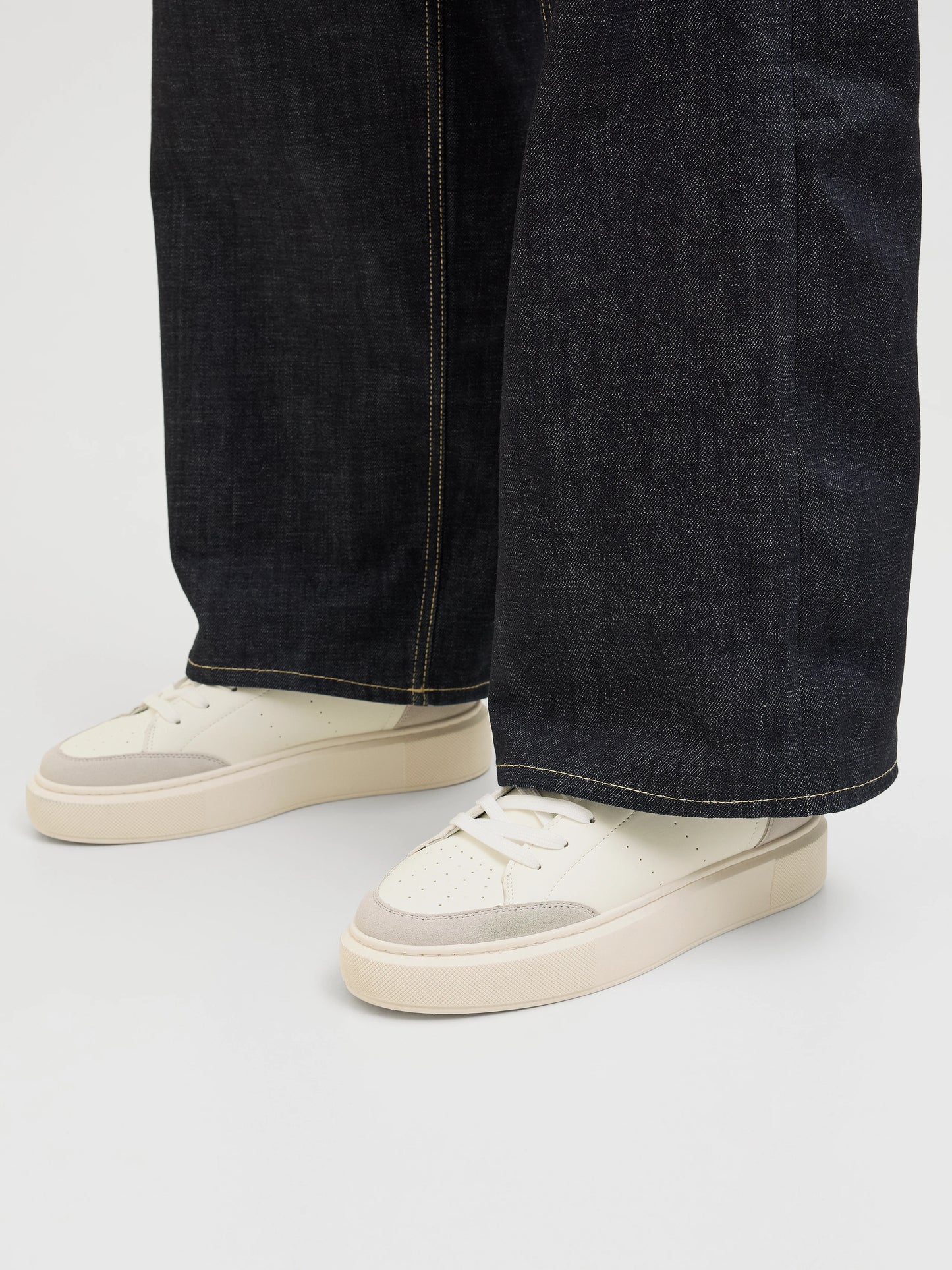 Jack & Jones JFWASPIRE COURT PU Trainers White/Vapour Blue