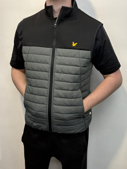 Lyle & Scott Sports Fleece Hybrid Gilet Jet Black/Granite