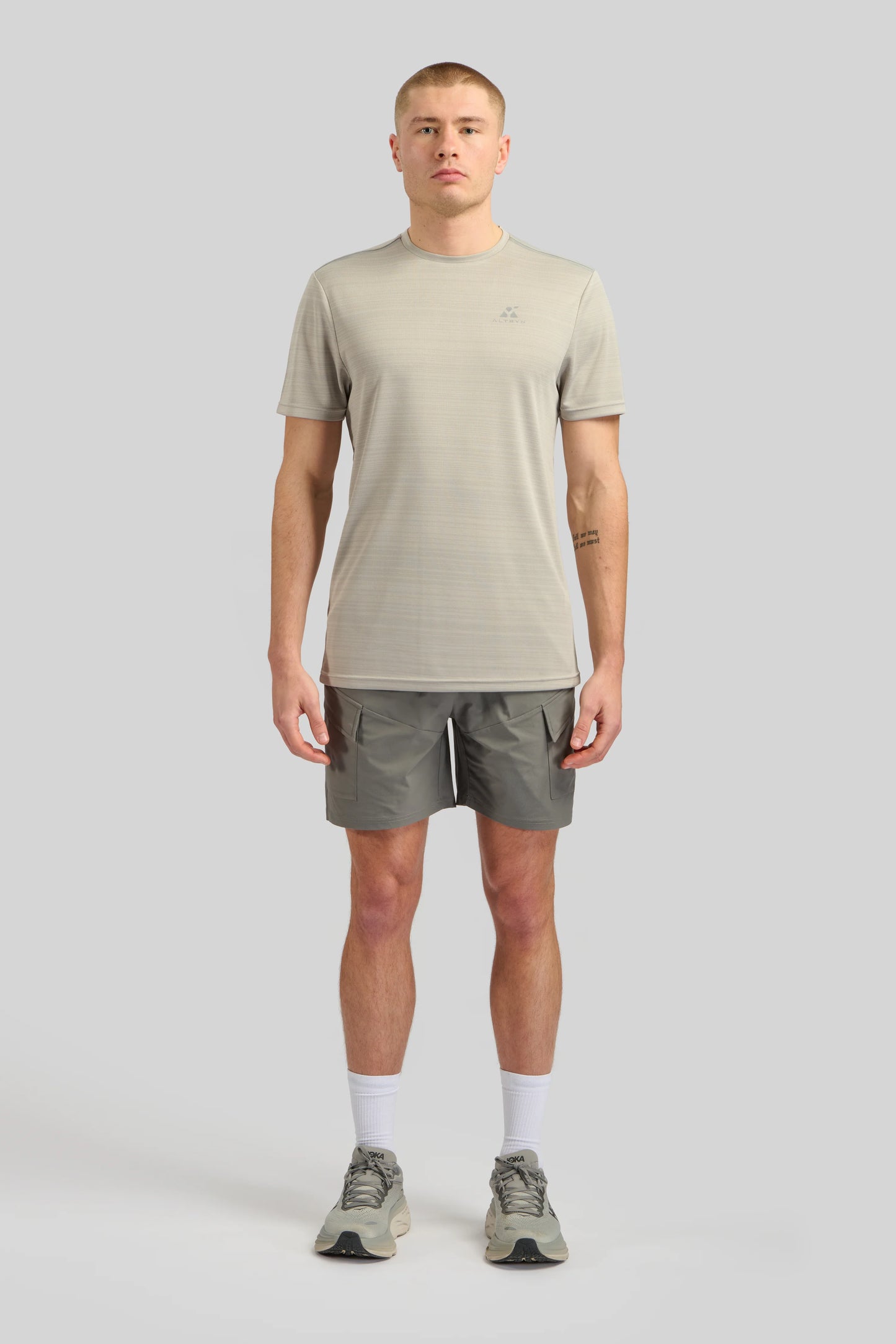 ALTRYN Bannister Tech T-Shirt Concrete