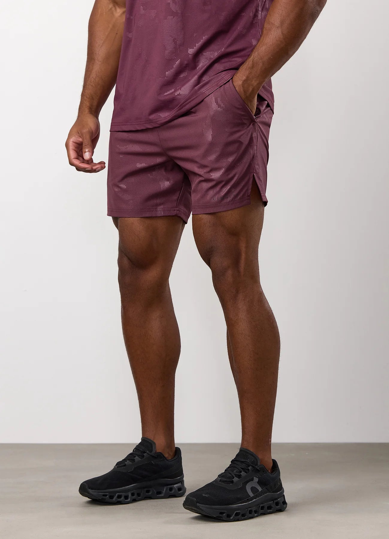 Gym King Debossed Camo Short 5” Mulberry
