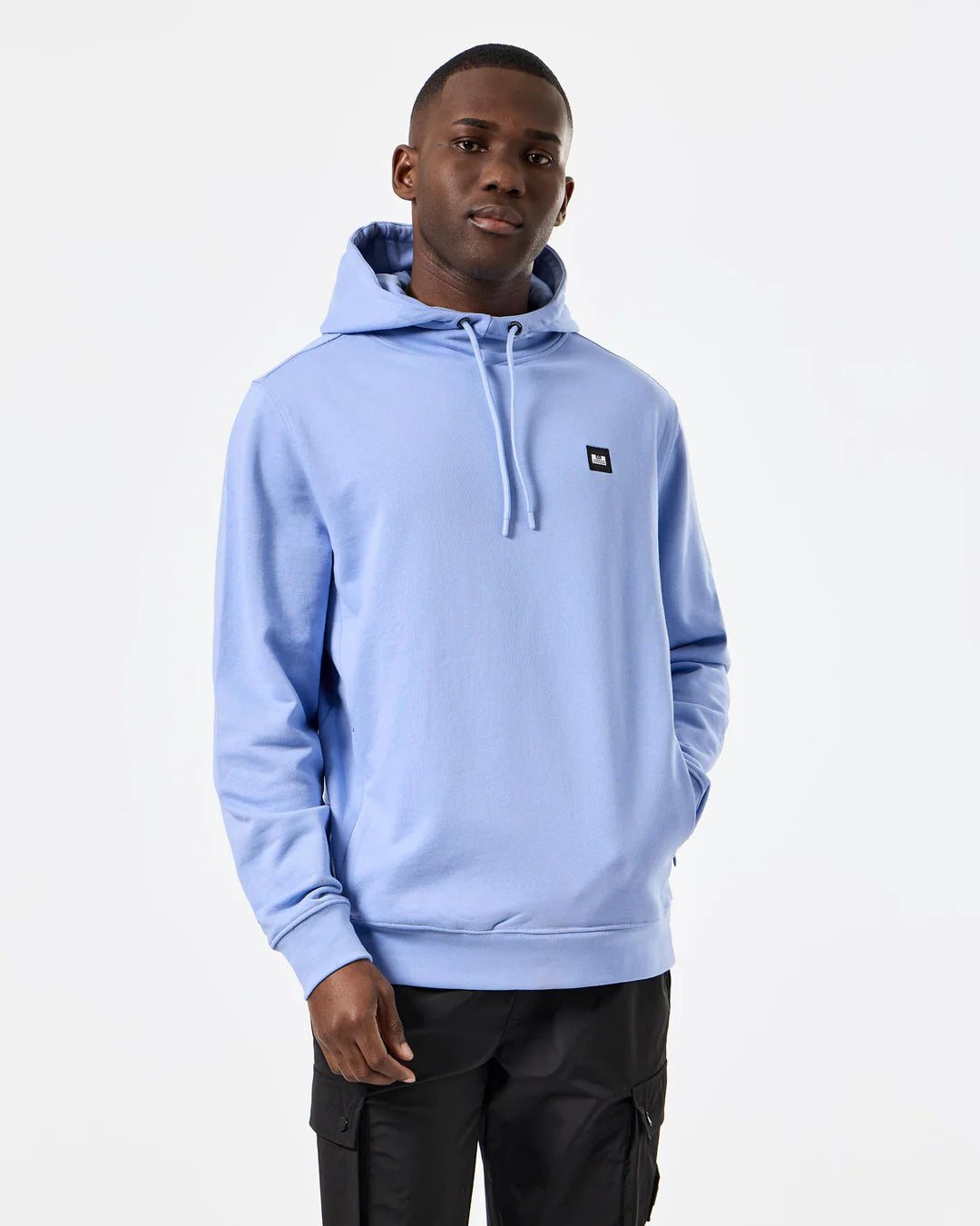 Weekend Offender Ribbe Badge Hoodie Cornflower