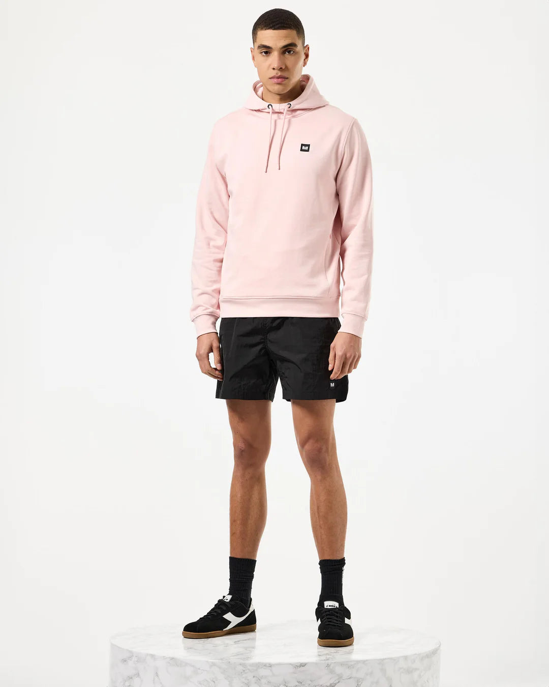 Weekend Offender Ribbe Badge Hoodie Pale Blush